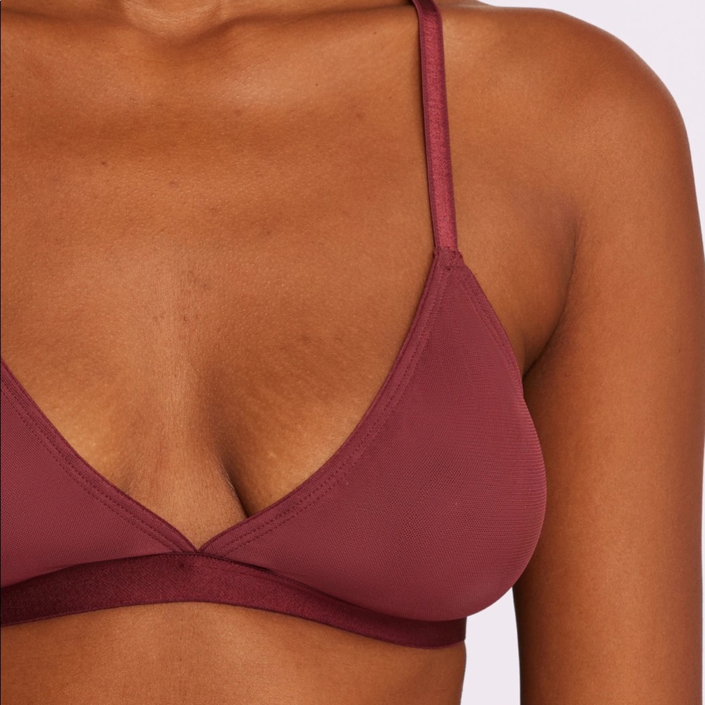 Parade XS Blackberry Bralette NWOT